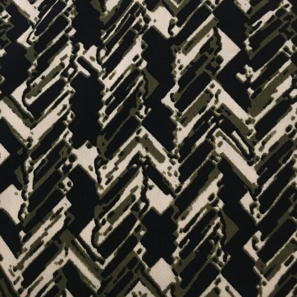 Jones New York Abstract Herringbone Pintuck Collar Sleeveless Blouse - Picture 8 of 15